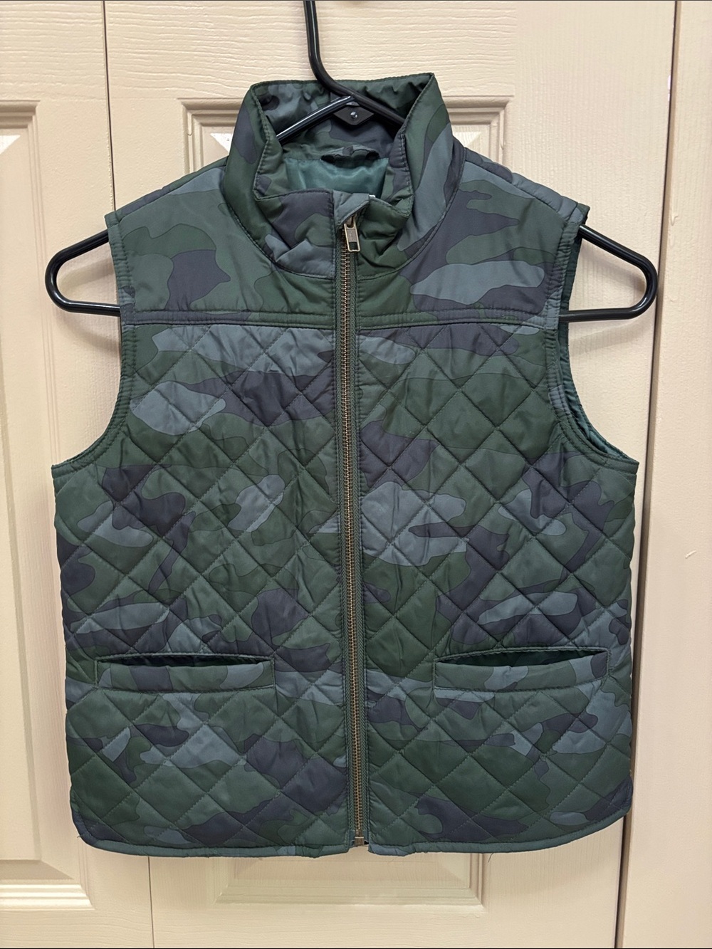 Kids CREWCUTS quilted camo vest